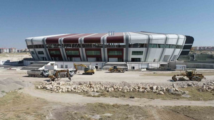 Belediye Yeni Şehir Stadyumu Çevresinde Düzenleme Çalışma Başlattı