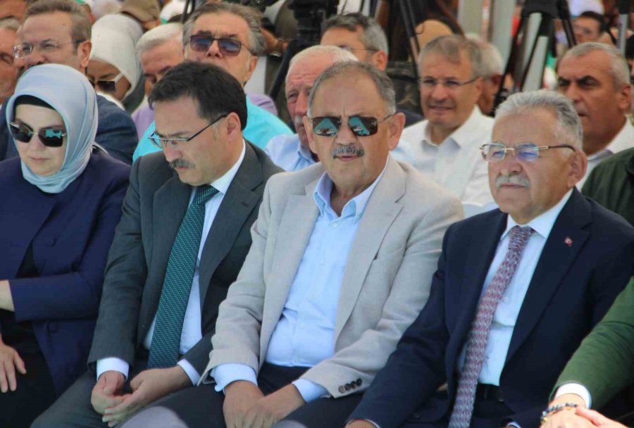 Bakan Özhaseki, Kayseri’de Yeşilay Rehabilitasyon Merkezi’nin Temel Atma Töreninde Konuştu