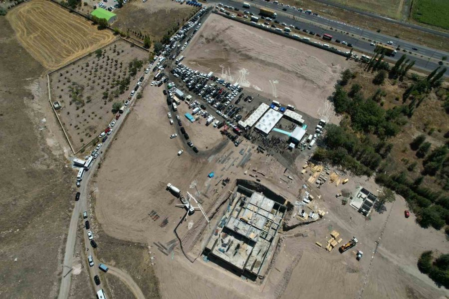 Bakan Özhaseki, Kayseri’de Yeşilay Rehabilitasyon Merkezi’nin Temel Atma Töreninde Konuştu