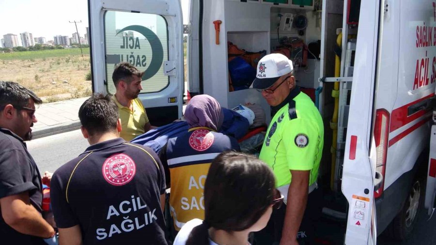 Kazada Araçta Sıkışan Sürücünün Feryadı Yürekleri Dağladı