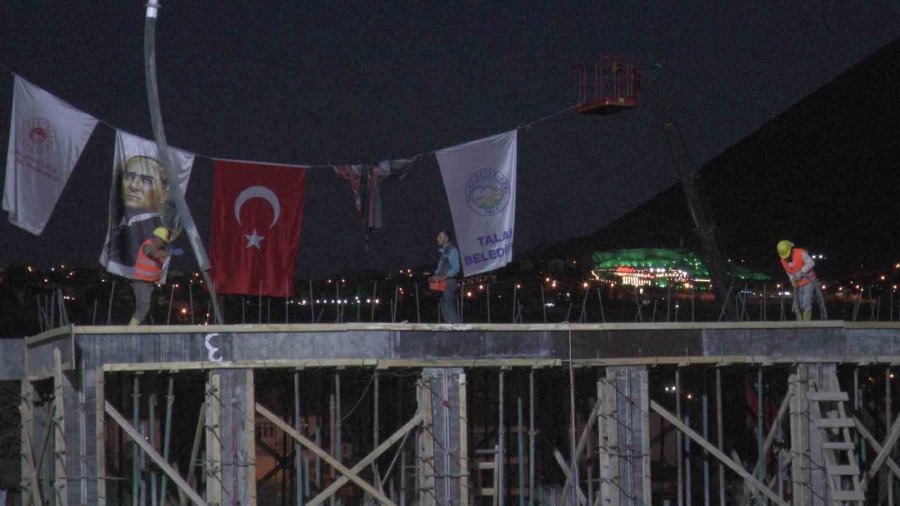 Talas’ın 100 Bin Metrekarelik Millet Bahçesi’nin Temeli Atıldı