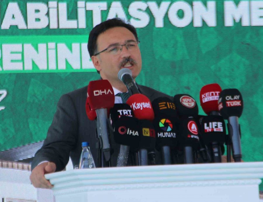 Bakan Özhaseki, Kayseri’de Yeşilay Rehabilitasyon Merkezi’nin Temel Atma Töreninde Konuştu