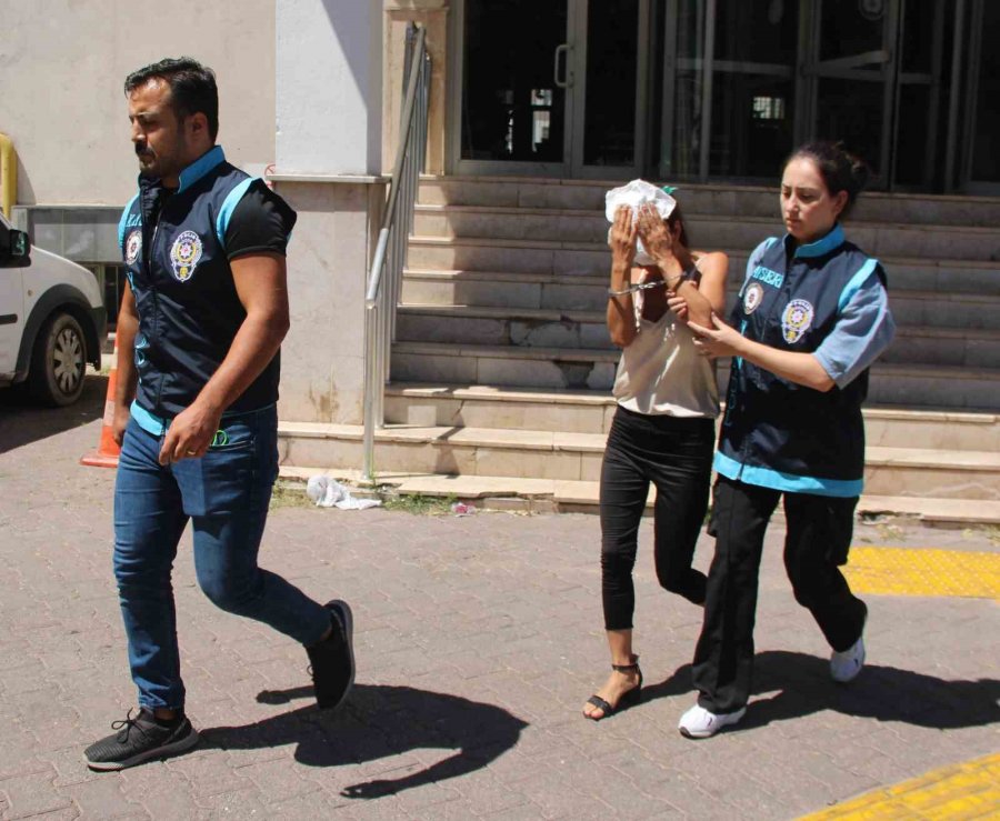 Sahte Altın Satarak Sarrafları Dolandıran Kadın Yakalandı