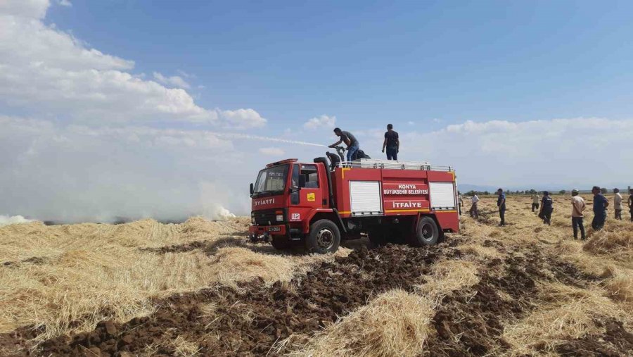Konya’da Arpa Ekili Tarladaki Yangında Badem Ağaçları Zarar Gördü