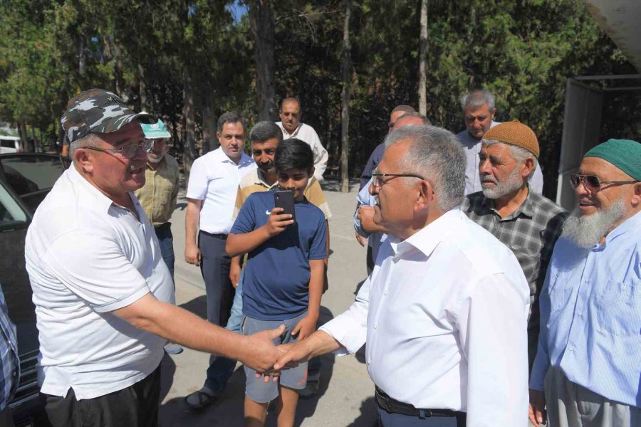 Başkan Büyükkılıç Yemliha’da Vatandaşın Taleplerini Dinledi