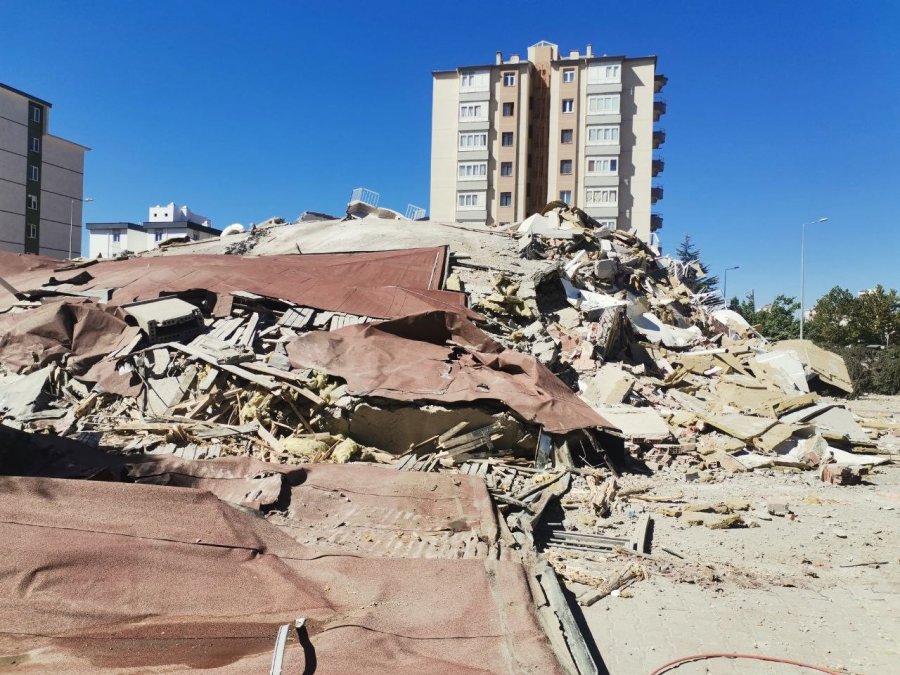 ’kontrollü Yıkımda’ Panik Anları