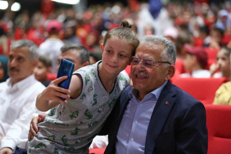 Kaymek Yaz Okulu’ndan Muhteşem Kapanış Programı