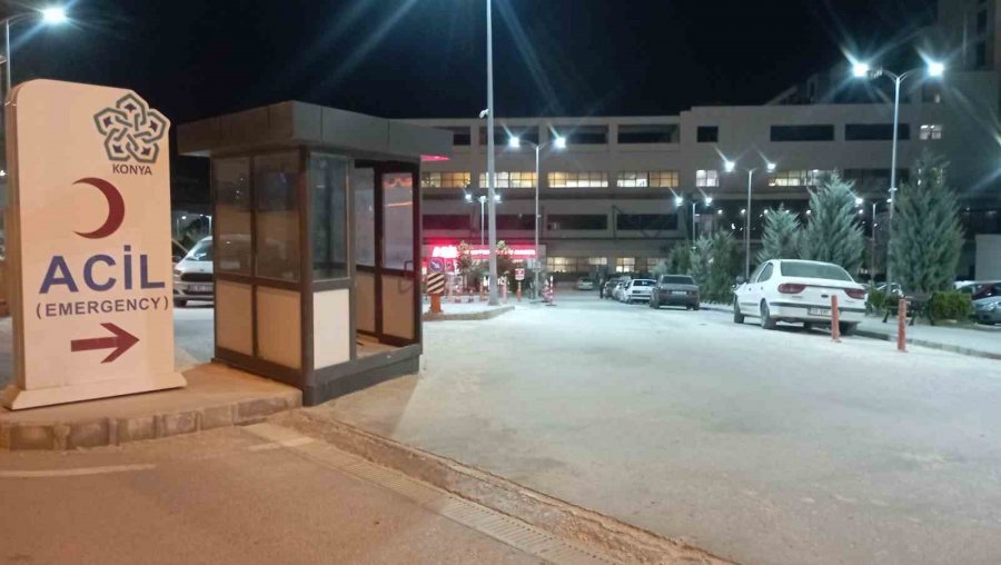 14 Yaşındaki Kız Dedesini Bıçakladı, Yakalanınca Savunması Şaşırttı