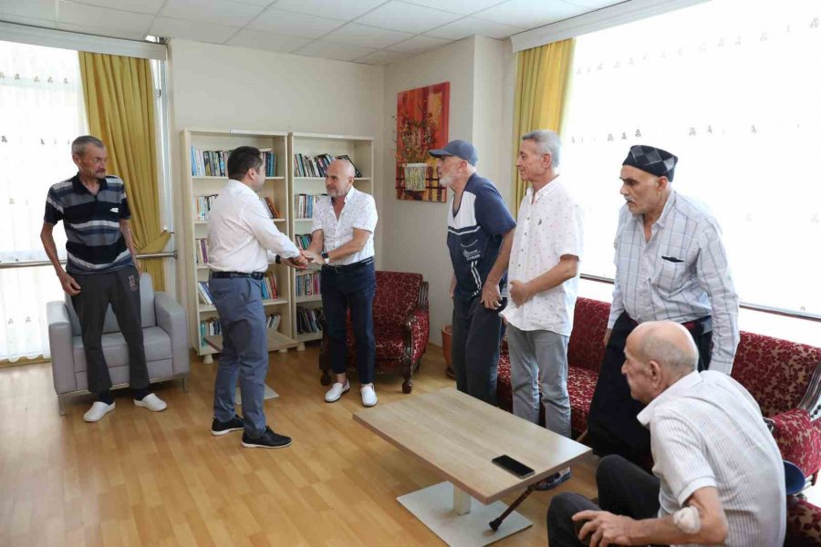 Rektör Türkdoğan:” Geçmiş Olmadan Geleceği Asla İnşa Edemeyiz”