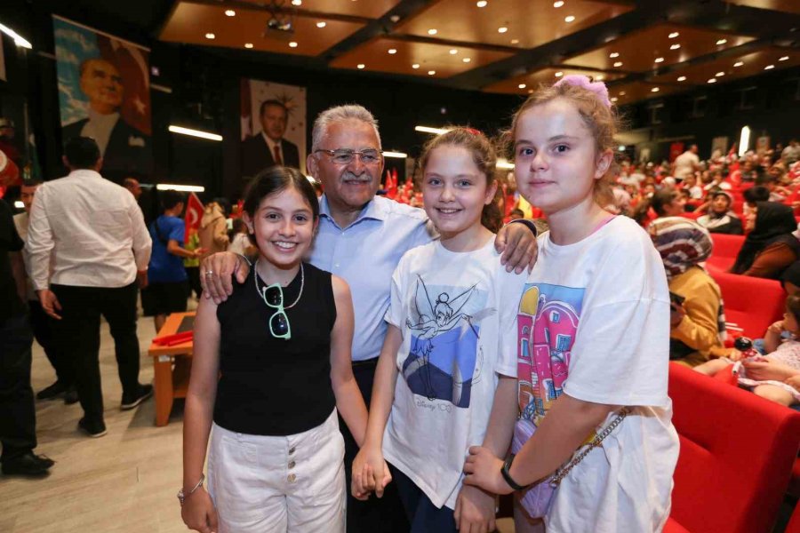 Büyükşehir Kaymek Yaz Kursları, Öğrencilerin Gönlünü Fethetti