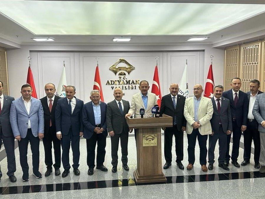 Kayseri Osb Yönetimi Adıyaman’da Deprem Konutları Temel Atma Törenine Katıldı