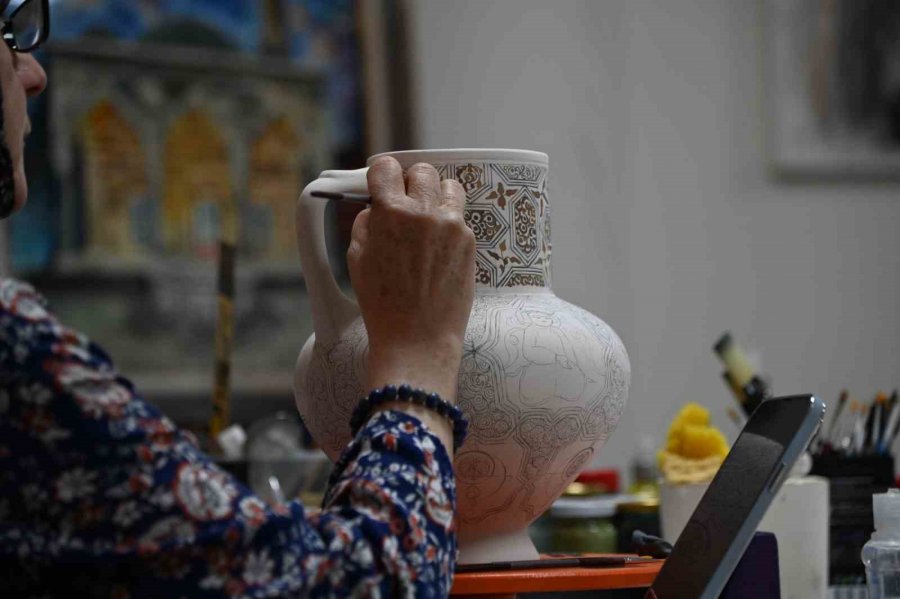 Ecdat Mirası Sanat, Selçuklu Belediyesi Çini Atölyesinde Yaşatılıyor