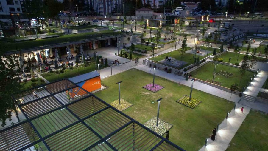 Yeni Meydan Konsepti Mevlana Sakinlerini Memnun Etti