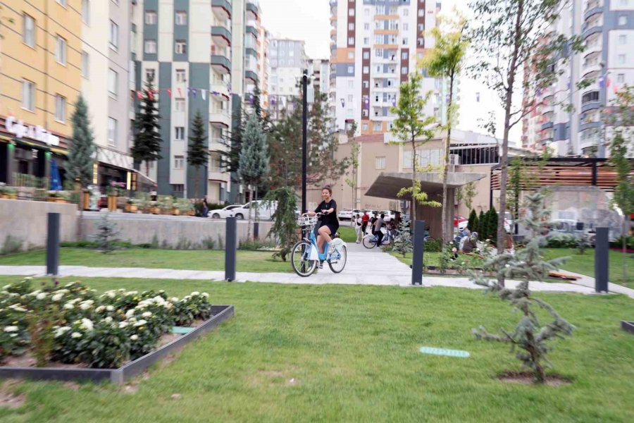 Yeni Meydan Konsepti Mevlana Sakinlerini Memnun Etti