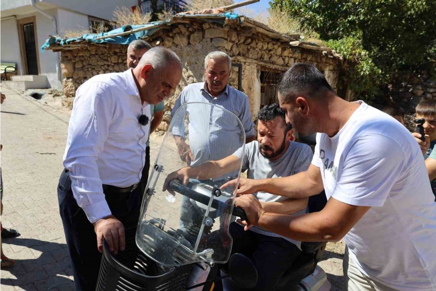 Engelli Dostu Yahyalı Belediyesi’nin Araç Desteği Sürüyor