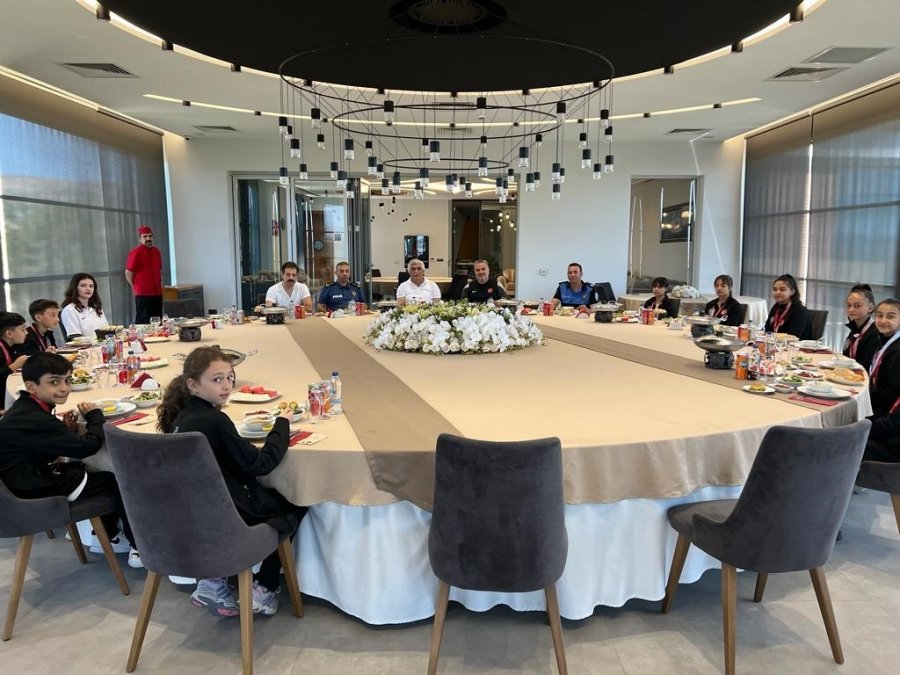 Emniyetspor Sporcularından Büyük Başarı