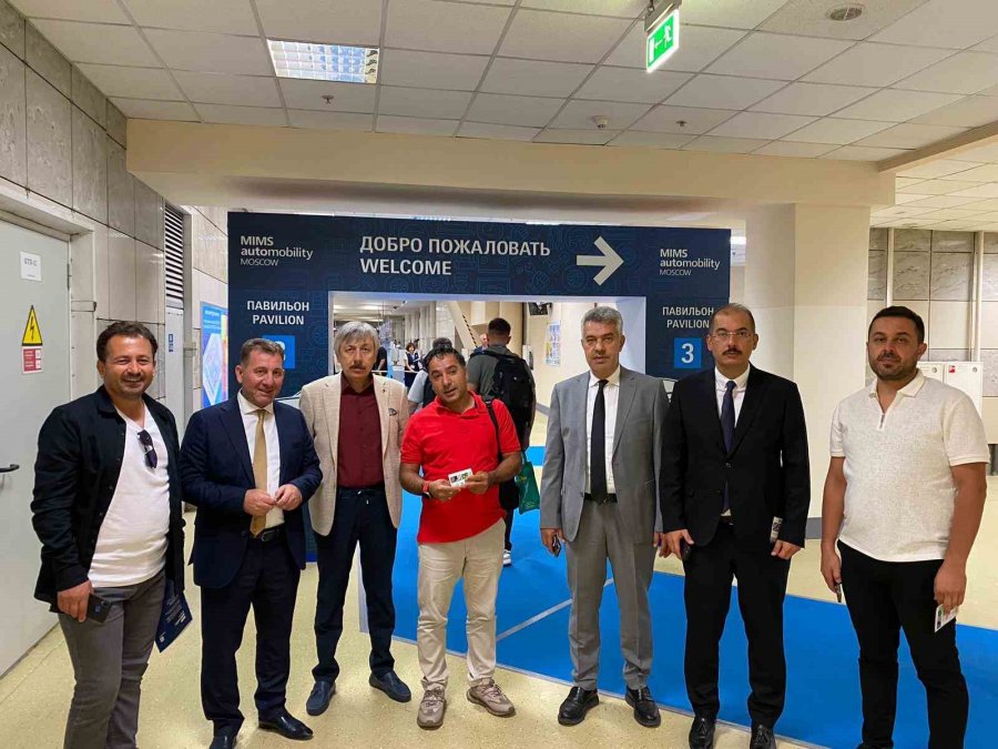 Kto Yönetim Kurulu Üyeleri Ve Otomotiv Sektörü Temsilcilerinden Rusya Gezisi