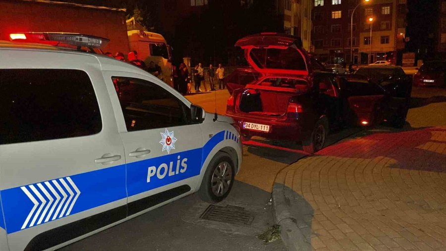 Konya’da Şüphe Üzerine Durdurulan Otomobilden Cephanelik Çıktı