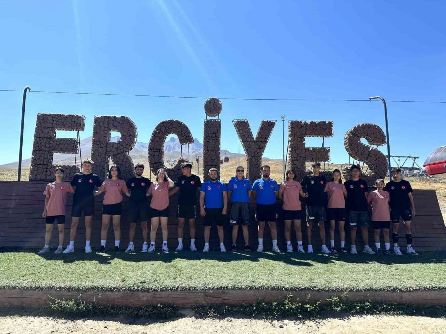 Beyzbol5 18 Yaş Milli Takımı Erciyes Kampını Tamamladı