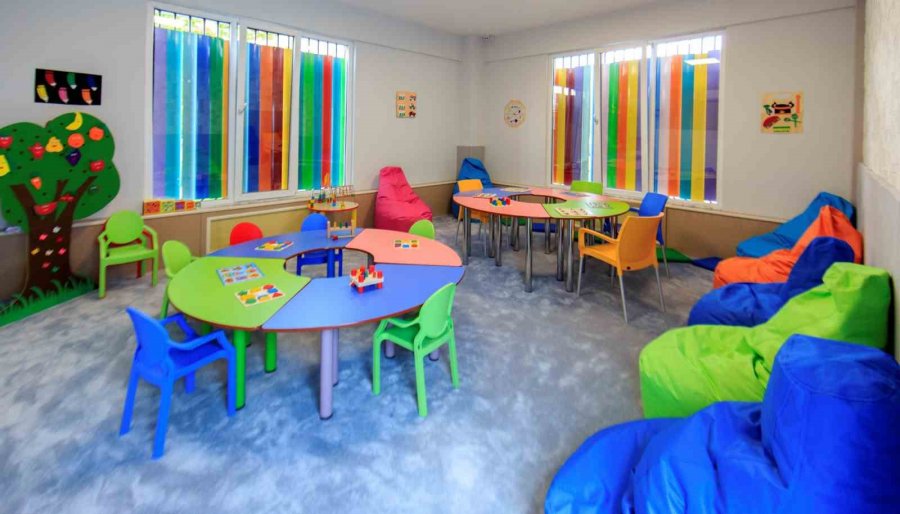 Engelsiz Çocuk Evleri İle Engeller Ortadan Kaldırılıyor