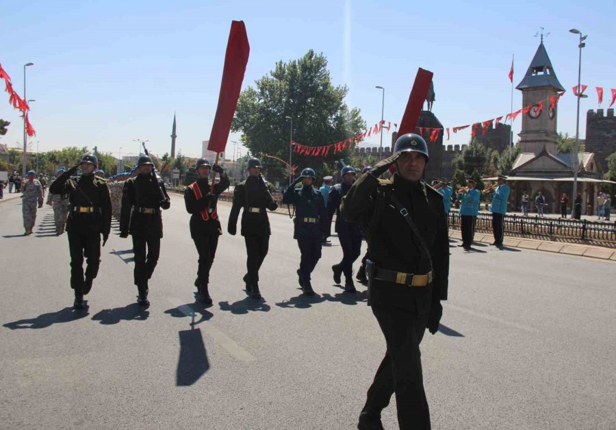 30 Ağustos Provası Yapıldı