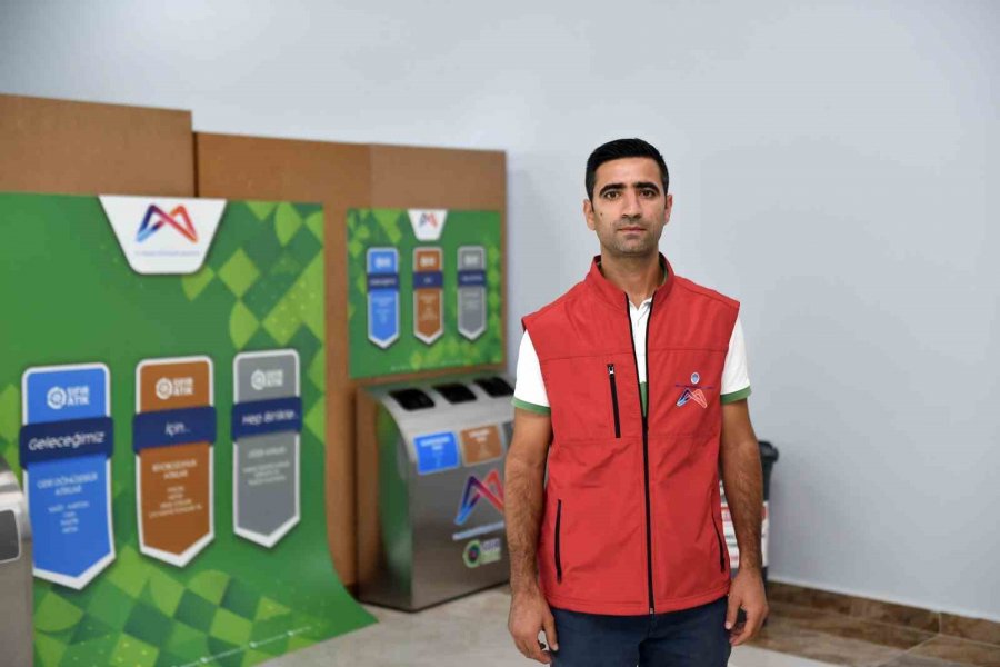 Mersin’de Tonlarca Atık Doğaya Değil Geri Dönüşüme Giti