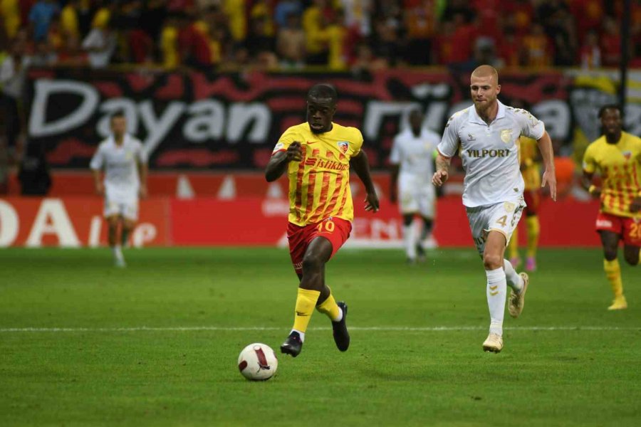 Trendyol Süper Lig: Kayserispor: 2 - Samsunspor: 1 (maç Sonucu)