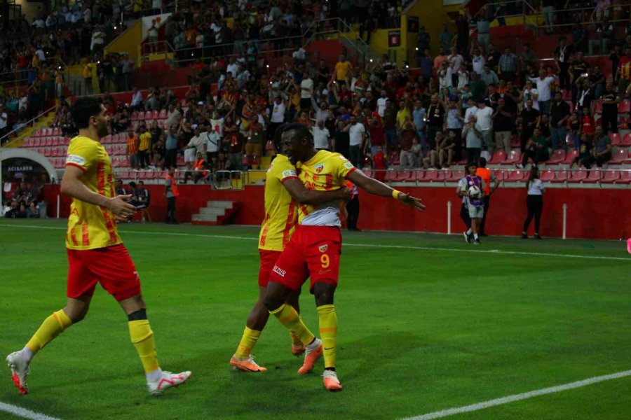 Trendyol Süper Lig: Kayserispor: 2 - Samsunspor: 1