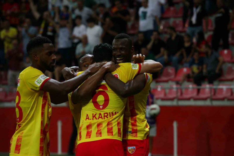 Trendyol Süper Lig: Kayserispor: 2 - Samsunspor: 1