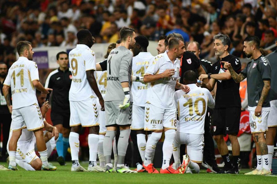 Trendyol Süper Lig: Kayserispor: 2 - Samsunspor: 1