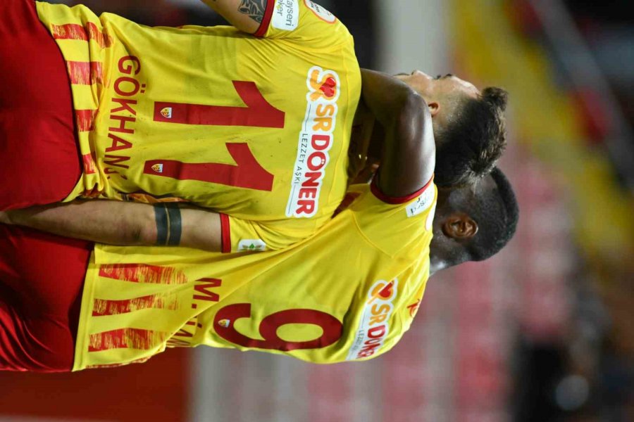 Trendyol Süper Lig: Kayserispor: 2 - Samsunspor: 1