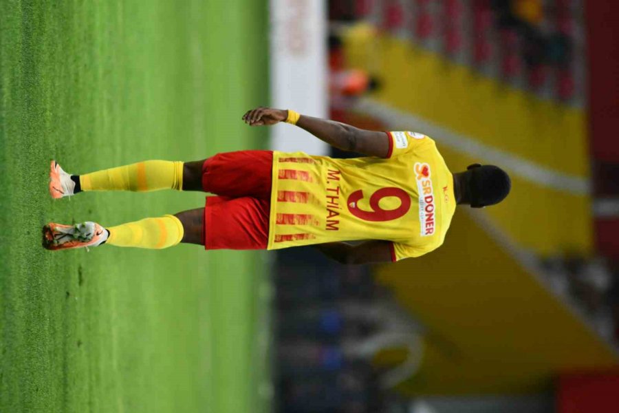 Trendyol Süper Lig: Kayserispor: 2 - Samsunspor: 1