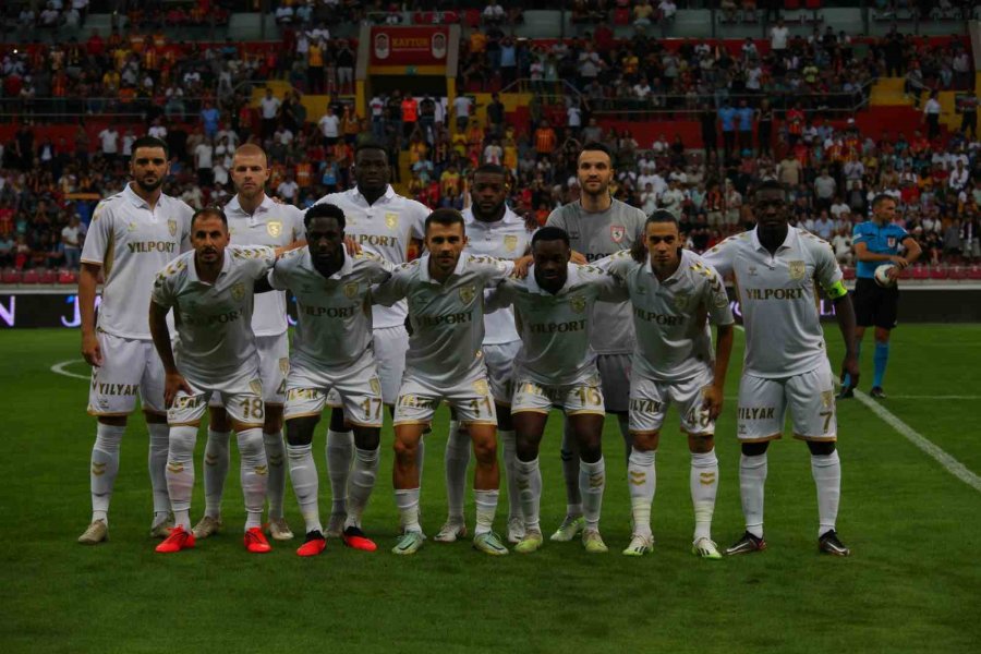 Trendyol Süper Lig: Kayserispor: 1 - Samsunspor: 1 (maç Devam Ediyor)