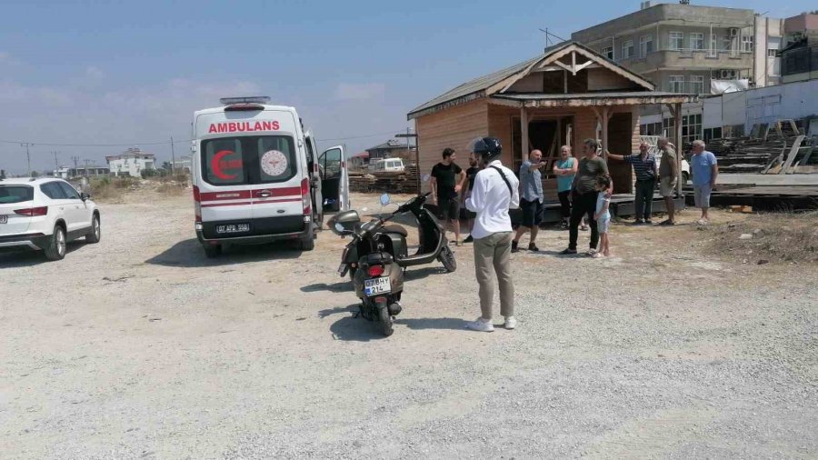 Otomobillerin Hurdaya Döndüğü Kazada 1 Sürücü Yaralandı