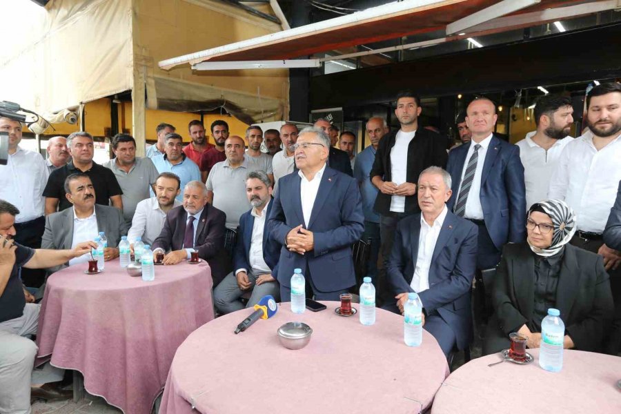 Başkan Büyükkılıç’tan Nakliyeciler Sitesi Esnafına Teşekkür