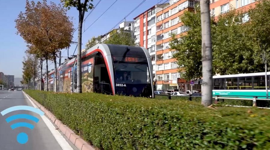 Kayseri’de Tramvaylarda Ücretsiz İnternet Dönemi