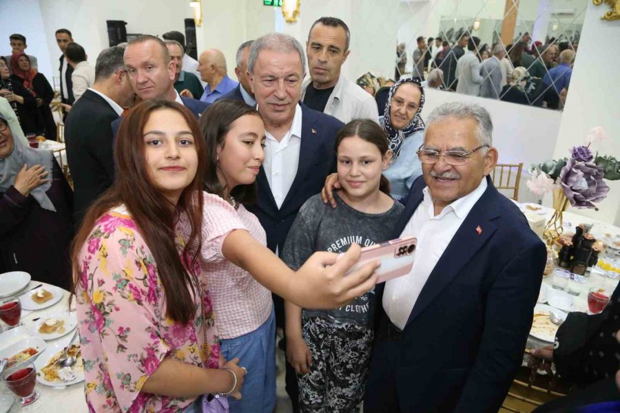 Çiçek, Akar Ve Büyükkılıç Şehit Aileleri Ve Gazilerle Buluştu