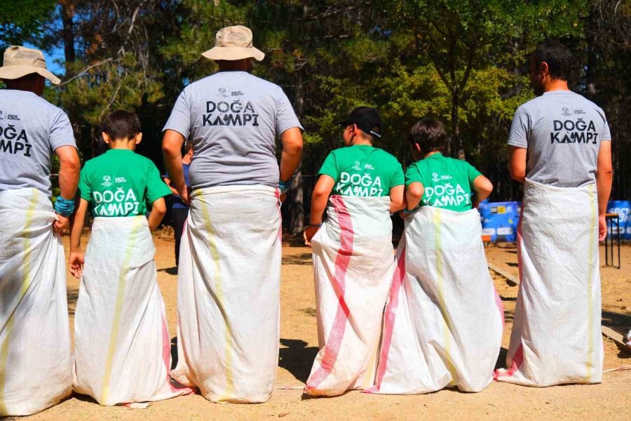 Babalar İle Oğulları "baba-oğul Kampı"nda Vakit Geçirdi