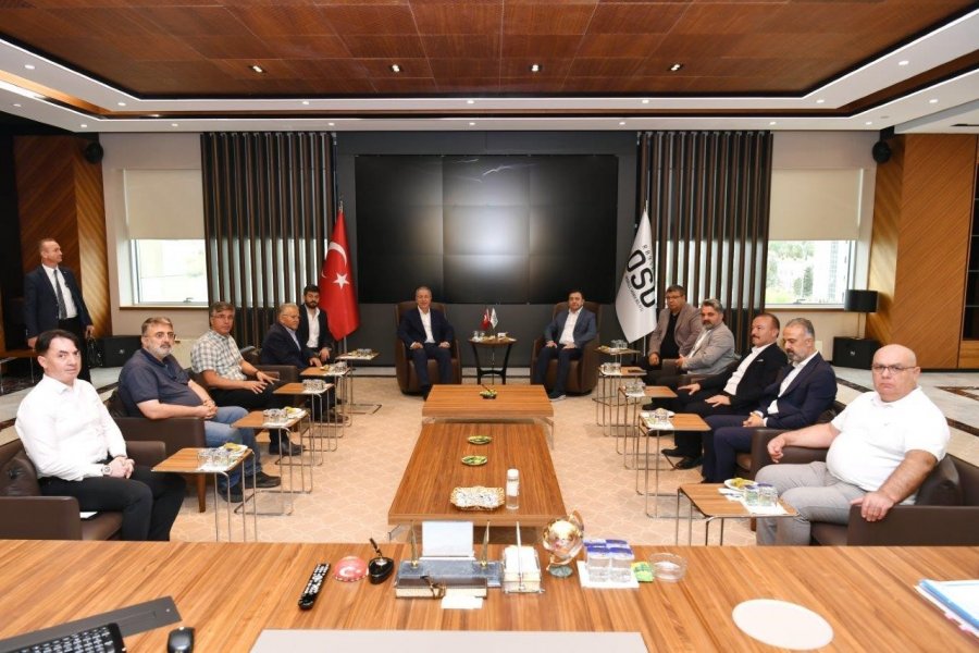 Osb Başkanı Yalçın, Hulusi Akar’a Projelerini Anlattı, Sanayicilerin Arsa Taleplerini İletti