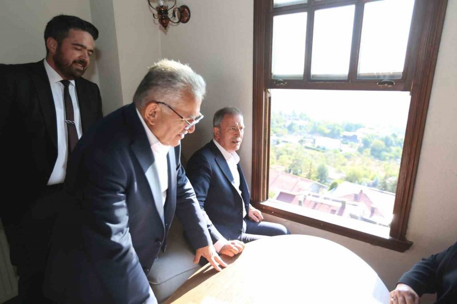 Büyükkılıç’tan Gençlere: “amacımız Ailenizin, Ülkemizin Sizinle Övünmesidir”