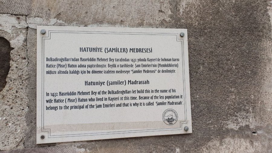 Sahibinden ‘kurumsala Kiralık’ 591 Yıllık Medrese