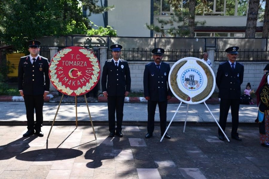 Tomarza’da 30 Ağustos Zafer Bayramı Kutlandı