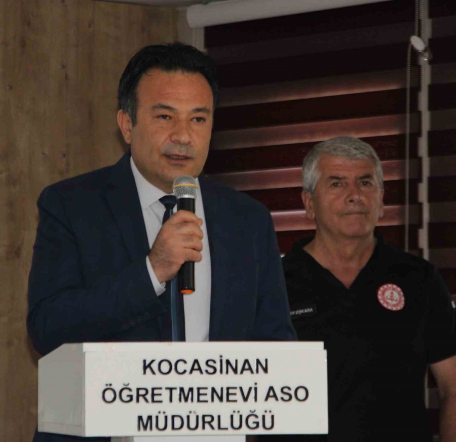 Emekli Öğretmenlere İlk Yardım Eğitimi Verildi