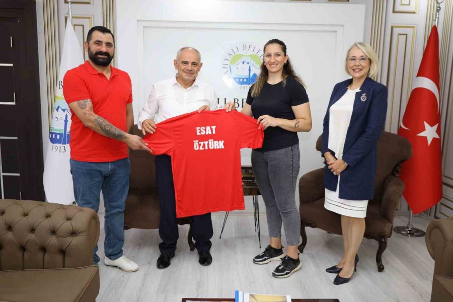 Tohumluk Vakfı’nın Eğitim Projesine Yahyalı Belediyesi’nden Destek