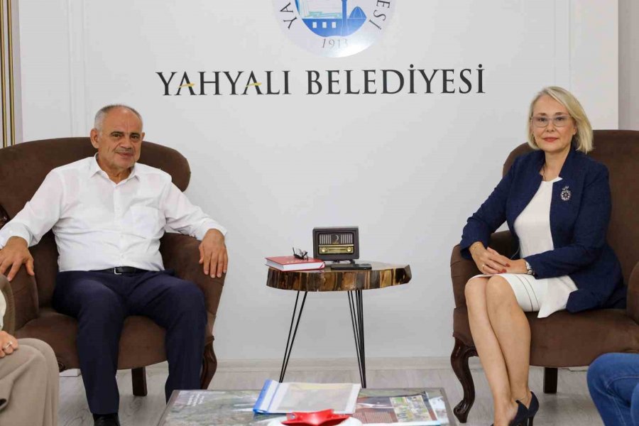 Tohumluk Vakfı’nın Eğitim Projesine Yahyalı Belediyesi’nden Destek