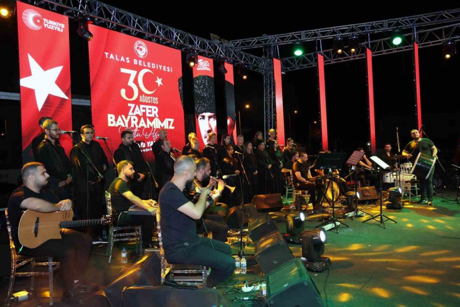 Medeniyetler Korosu Hayran Bıraktı