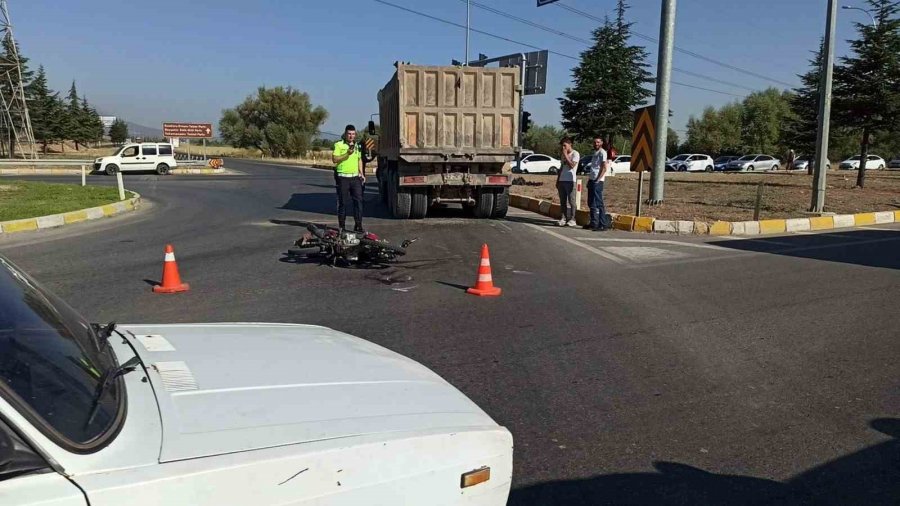 Kazada Yaralanan Motosiklet Sürücüsü Hayata Tutunamadı