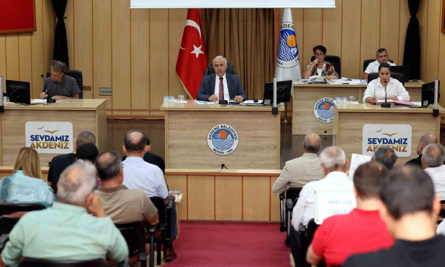 Gültak, Yeniden Aday Adayı Olduğu Açıkladı