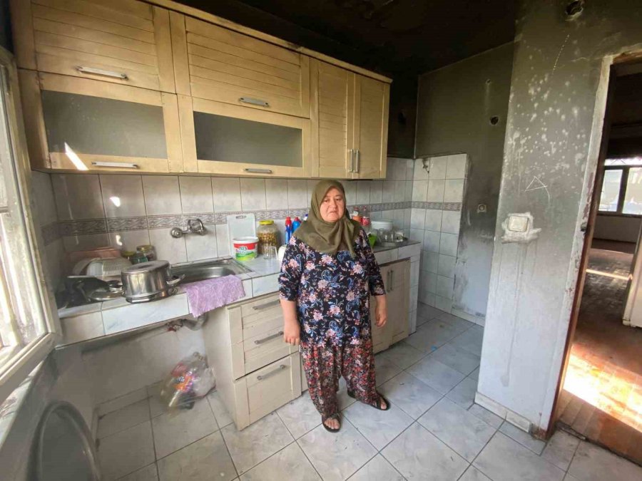 Yangında Evleri Küle Döndü, Balkon Yuvaları Oldu