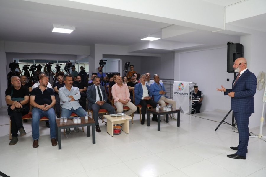 Başkan Çolakbayrakdar: “sosyal Belediyecilikte De Türkiye’ye Örnek, En İyi Uygulamaları Hayata Geçirdik”